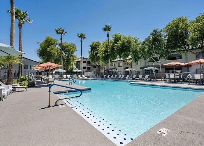 Apartment Boulevard Quiet Modern 1br Pickleball Pool Parking Gym 04 *